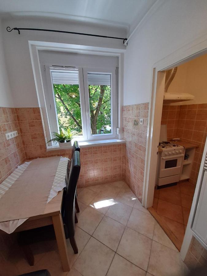 Zoeld Sziget Apartmanlakas Eger Eksteriør billede