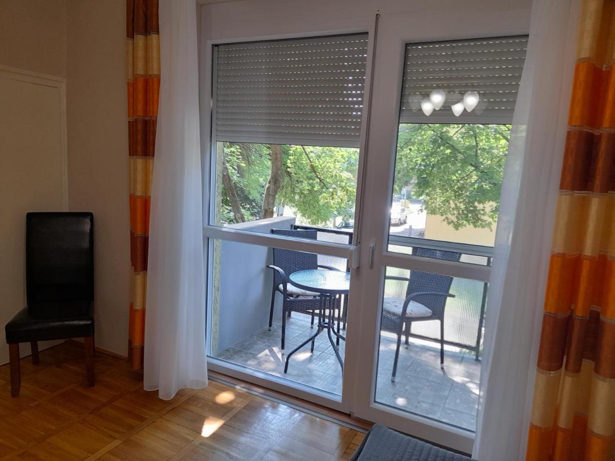 Zoeld Sziget Apartmanlakas Eger Eksteriør billede