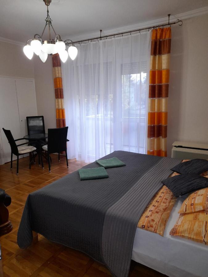 Zoeld Sziget Apartmanlakas Eger Eksteriør billede